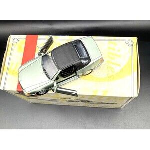 Matchbox Collectibles Detail Cars Mercedes-Benz 320 SL Cabrio